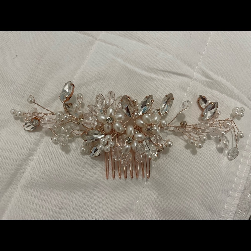 Birds and Bees Vintage 🔅 Rose gold with faux pearls/diamonds hair piece